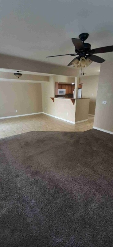Building Photo - 2400 Westridge Dr