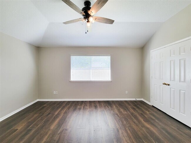 Building Photo - 4226 Daisy Meadow Dr