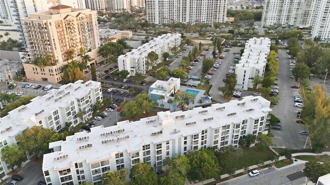 Building Photo - 200 177th Dr