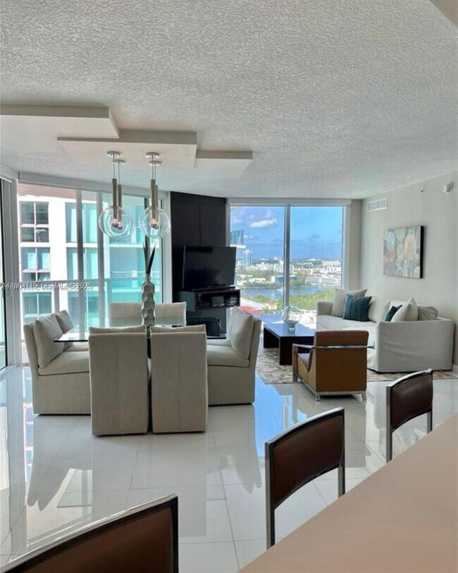 Building Photo - 250 Sunny Isles Blvd