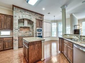 Building Photo - 6231 Meadow Rd