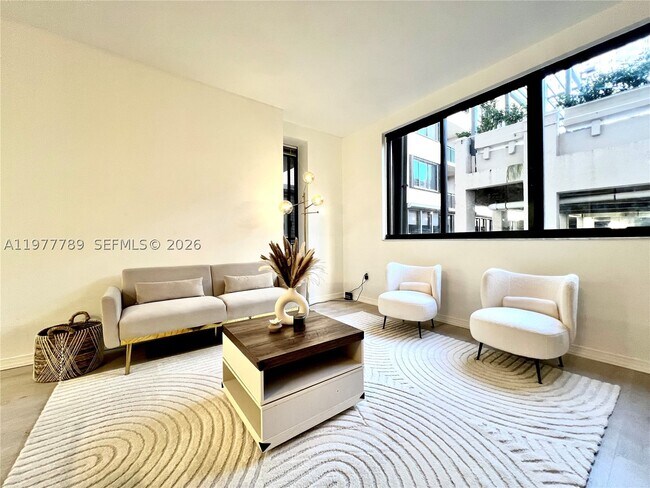 Building Photo - 540 Brickell Key Dr