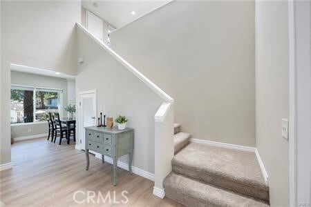 Building Photo - 801 Vista Ct