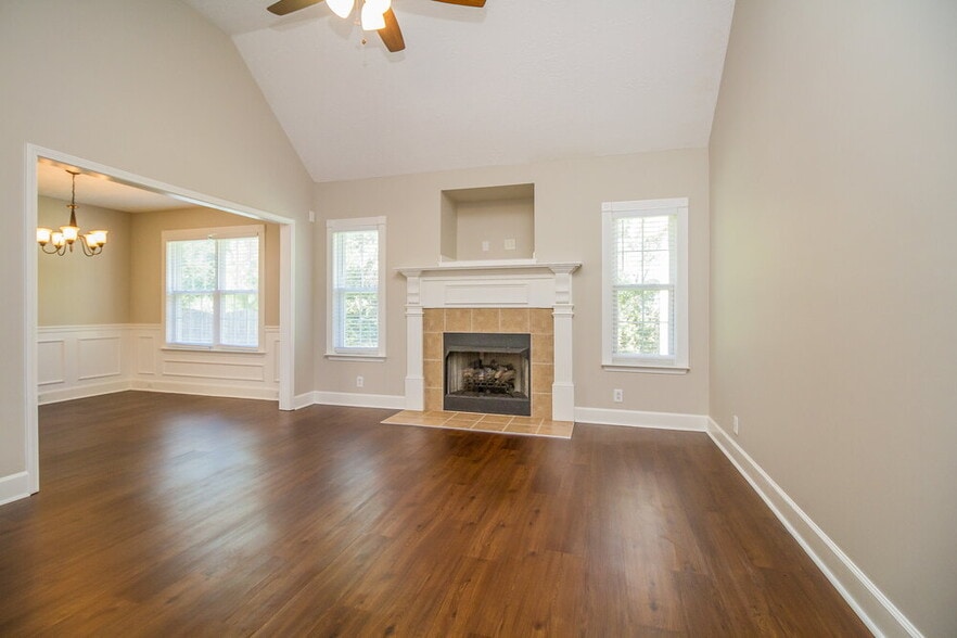 Building Photo - 2745 Portside Ct