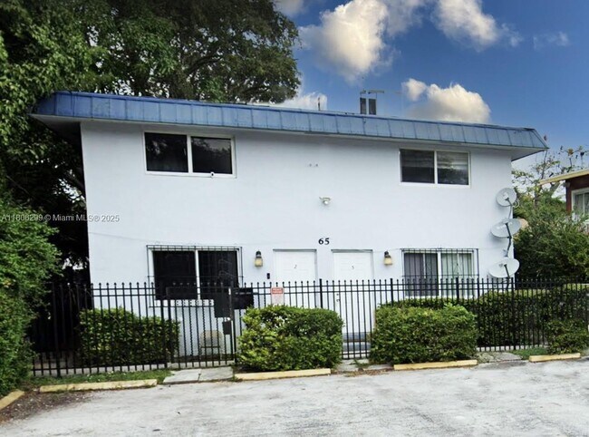 Building Photo - 65 NE 59th St