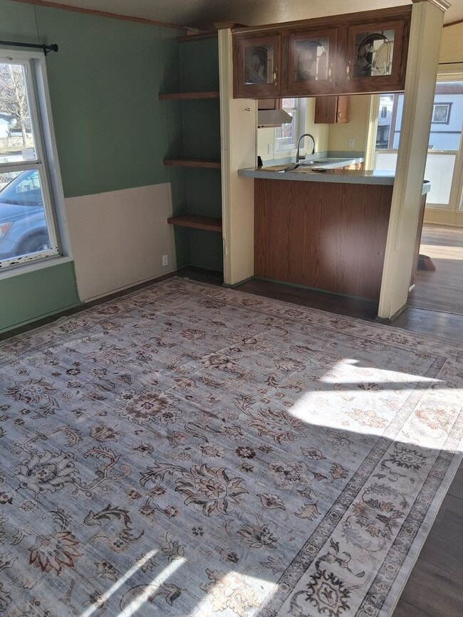 Building Photo - 2 bed 1 bath NW Boise