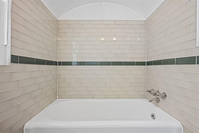 Building Photo - 3458 Normandy Ave