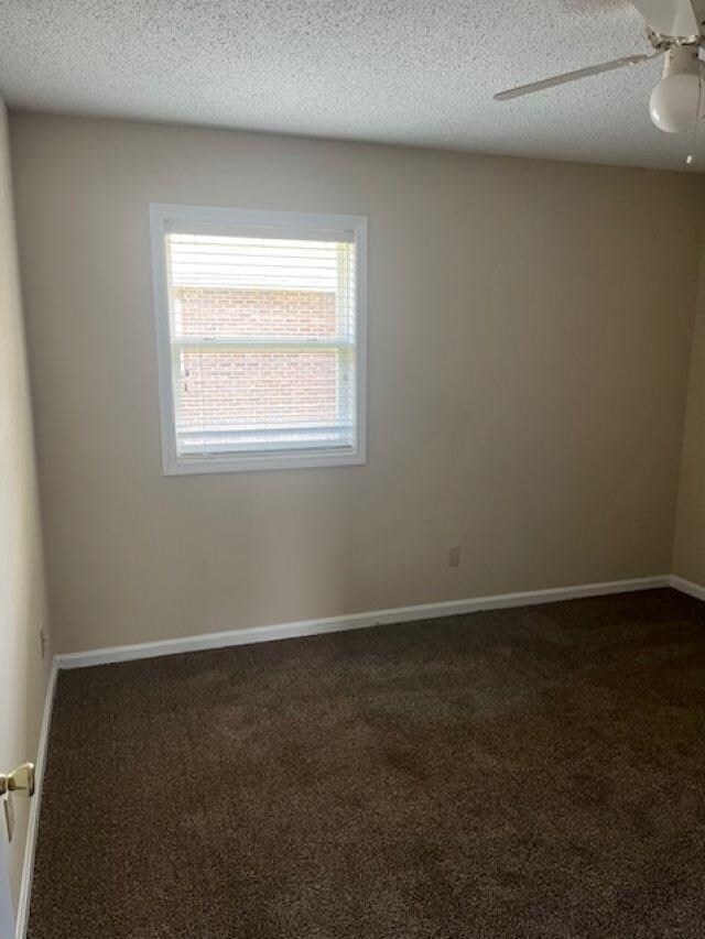 Building Photo - 4150 Horseshoe Rd N