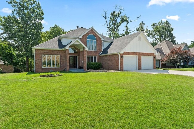 Building Photo - 47 Stonehenge Dr