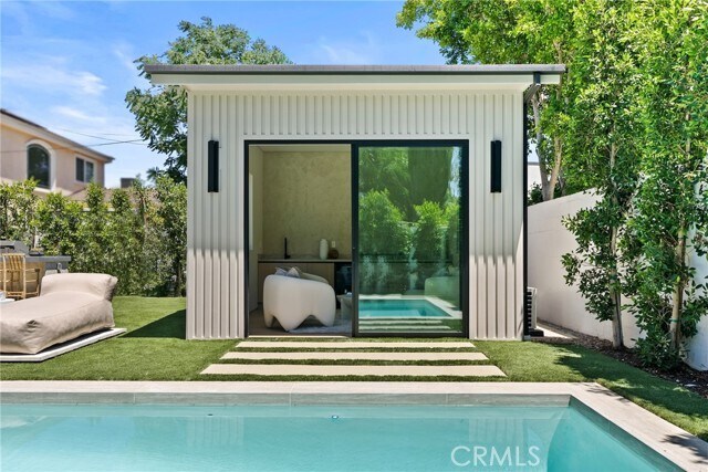 Building Photo - 14738 Otsego St