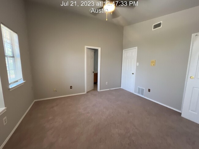 Building Photo - 7906 Tiffany Dr