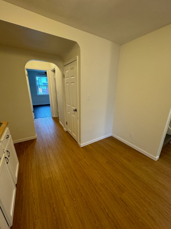 Building Photo - 240 E Siebenthaler Ave