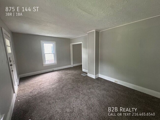 Building Photo - 875 E 144th St