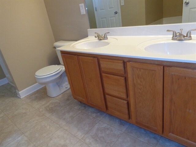 Building Photo - 1908 Thesa Ct