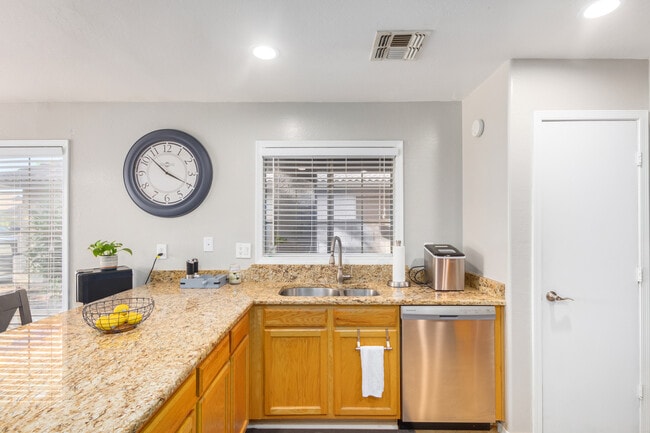 Building Photo - 3799 S Bowman Rd