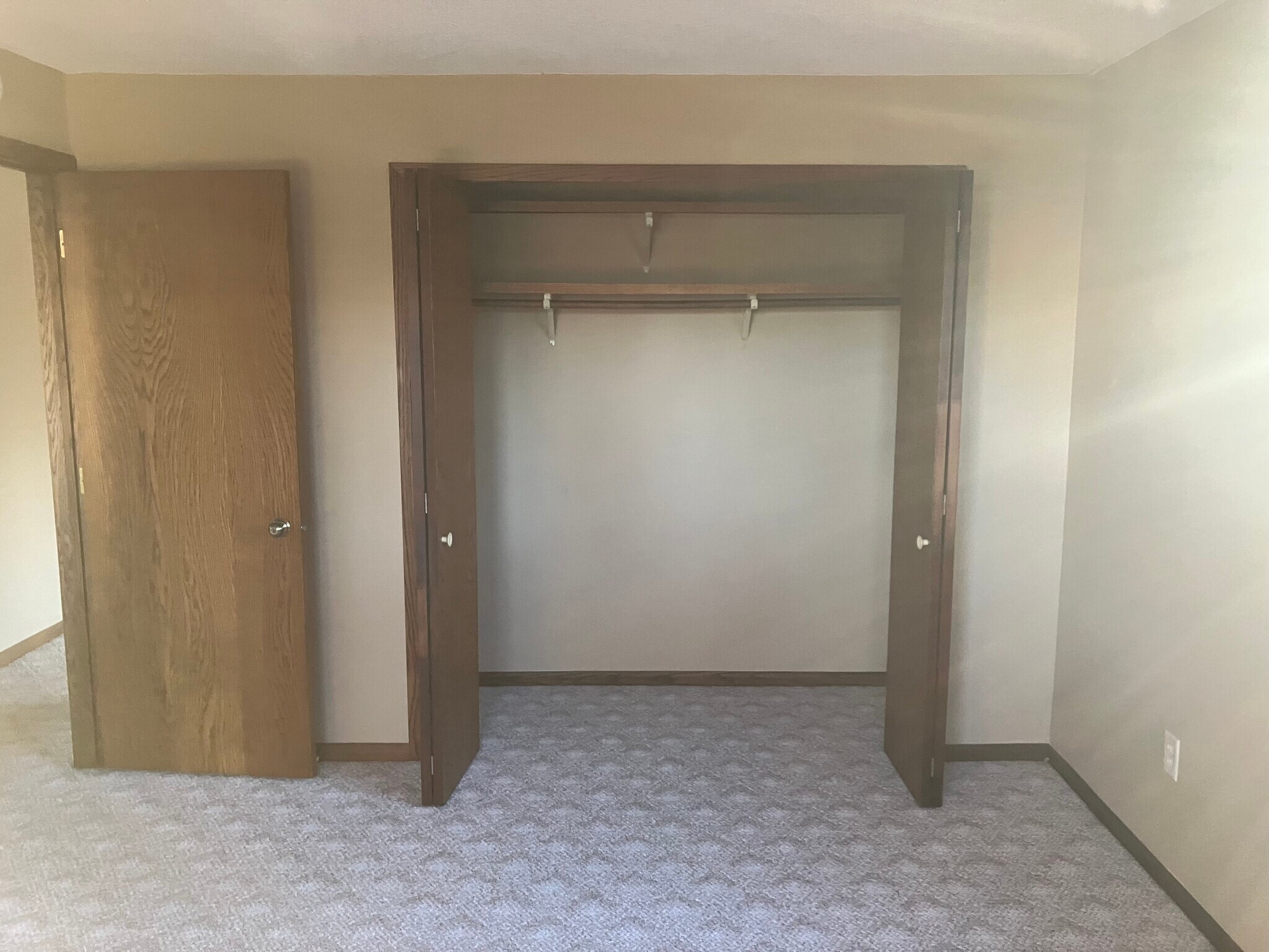 Building Photo - 301 5th St S