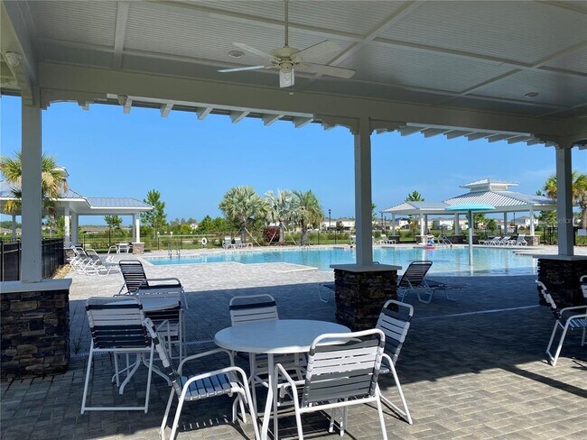 Building Photo - 18236 Hunters Meadow Walk