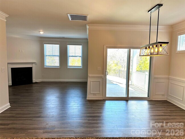 Building Photo - 340 Secretariat Dr