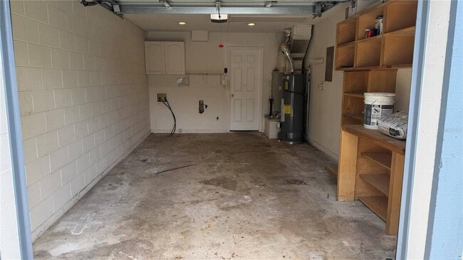 Building Photo - 400 Morrill Terrace