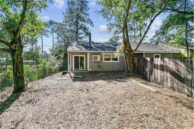 Building Photo - 8250 Kause Rd