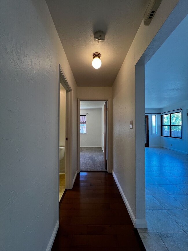 Building Photo - Charming 2 Bedroom, 2 Bathroom Home in Napa