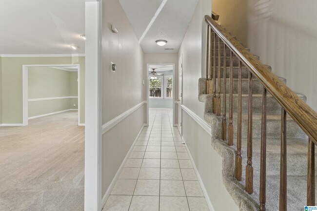 Building Photo - 22 Ashford Cir