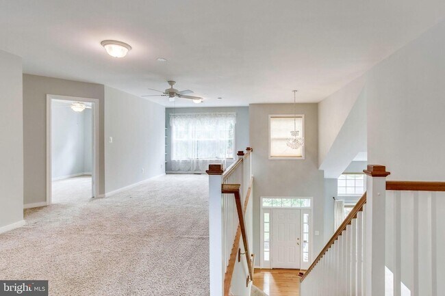 Building Photo - 26161 Rachel Hill Dr