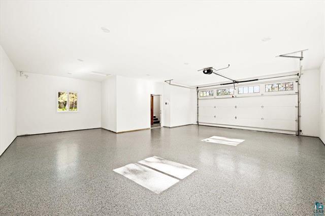 Building Photo - 5189 W Arrowhead Rd