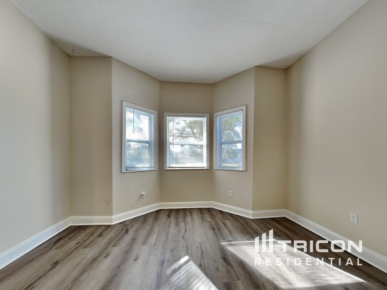 Building Photo - 39 Wood Acre Ln