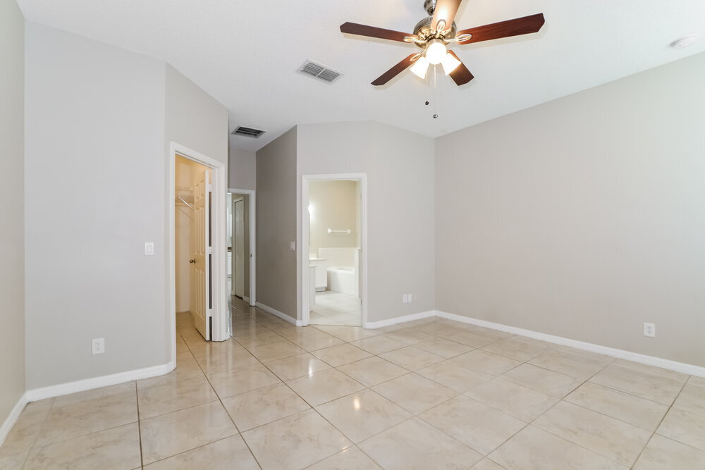 Building Photo - 2725 Eagle Glen Cir