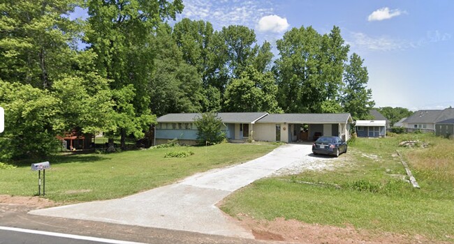 Front of house - 1854 Old Peachtree Rd NE