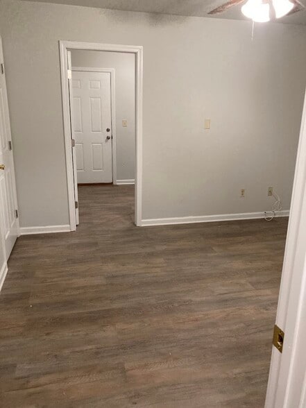 Downstairs bedroom & bonus room - 171 Parkbrook Cir