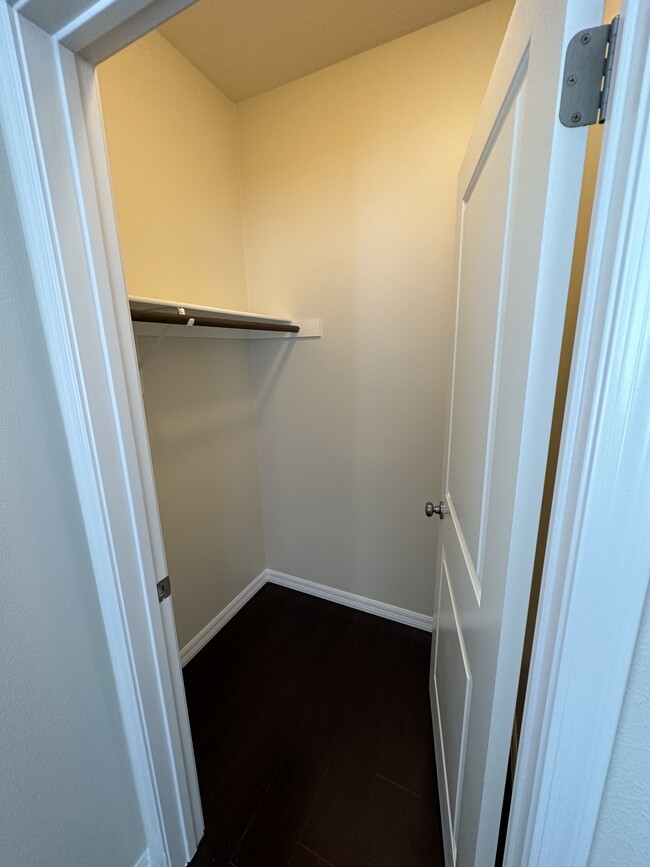 3rd floor second bedroom walk in closet - 22919 Mariposa Ave