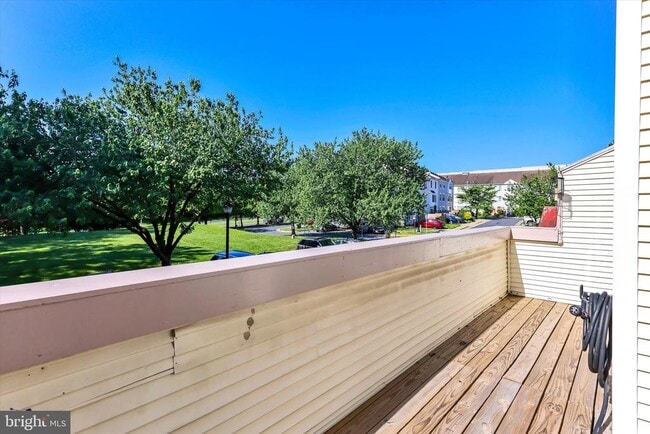 Building Photo - 9411 Royal Bonnet Terrace