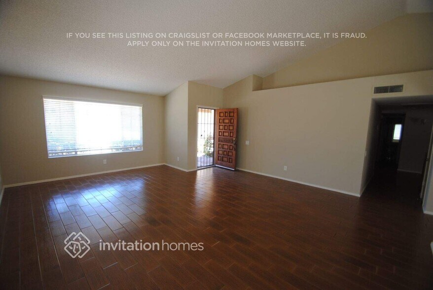 Building Photo - 8249 W Dreyfus Dr