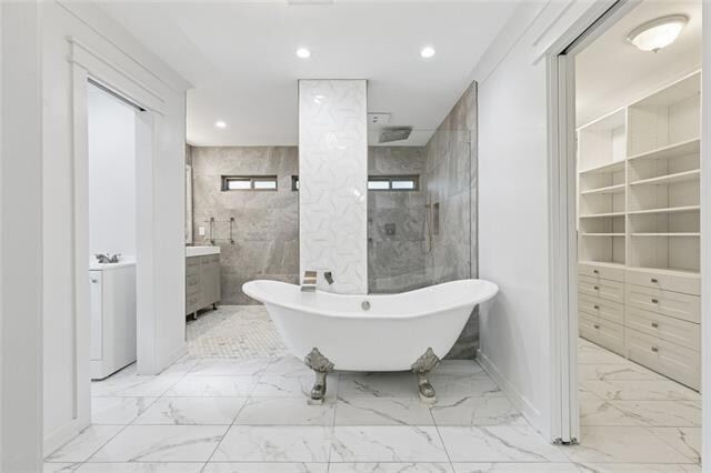 Building Photo - 33 Shenandoah St