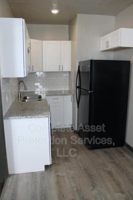 Building Photo - 6533 Arkansas Ave