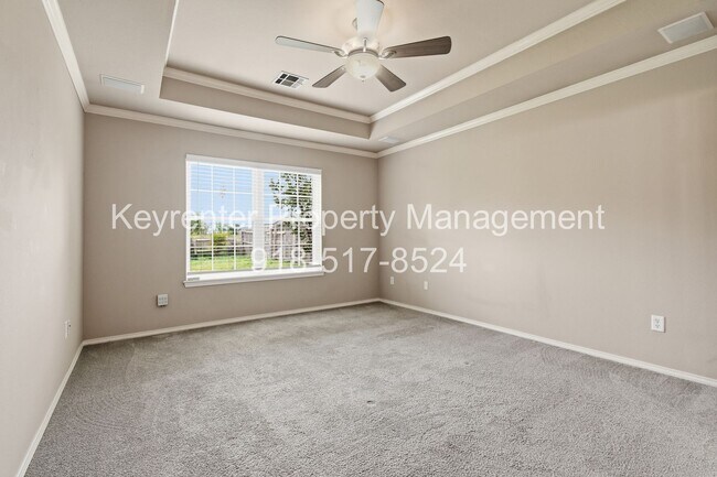 Building Photo - 3 Bed | 2 Bath | Jenks