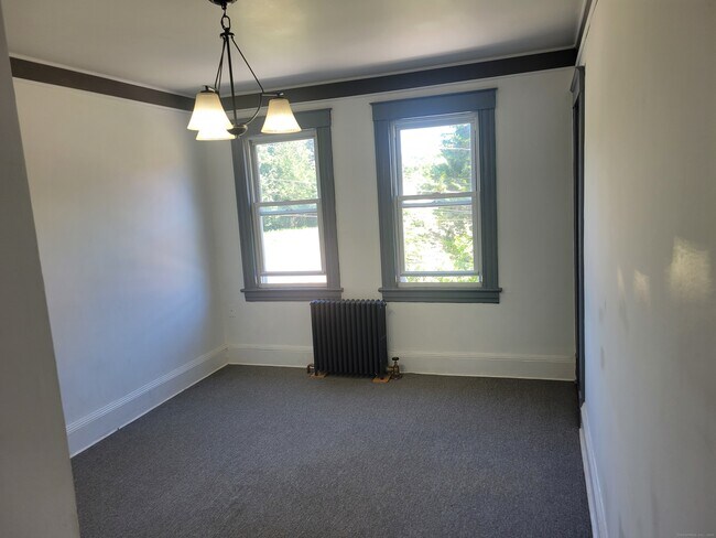 Building Photo - 178 Spruce St