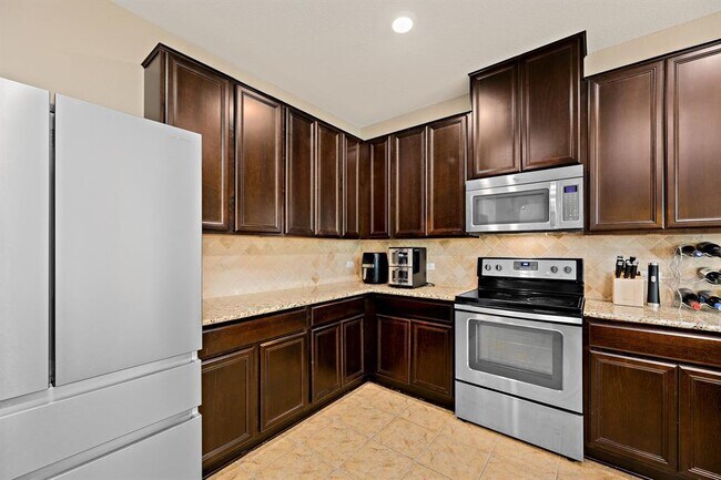 Building Photo - 1501 Arial Dr