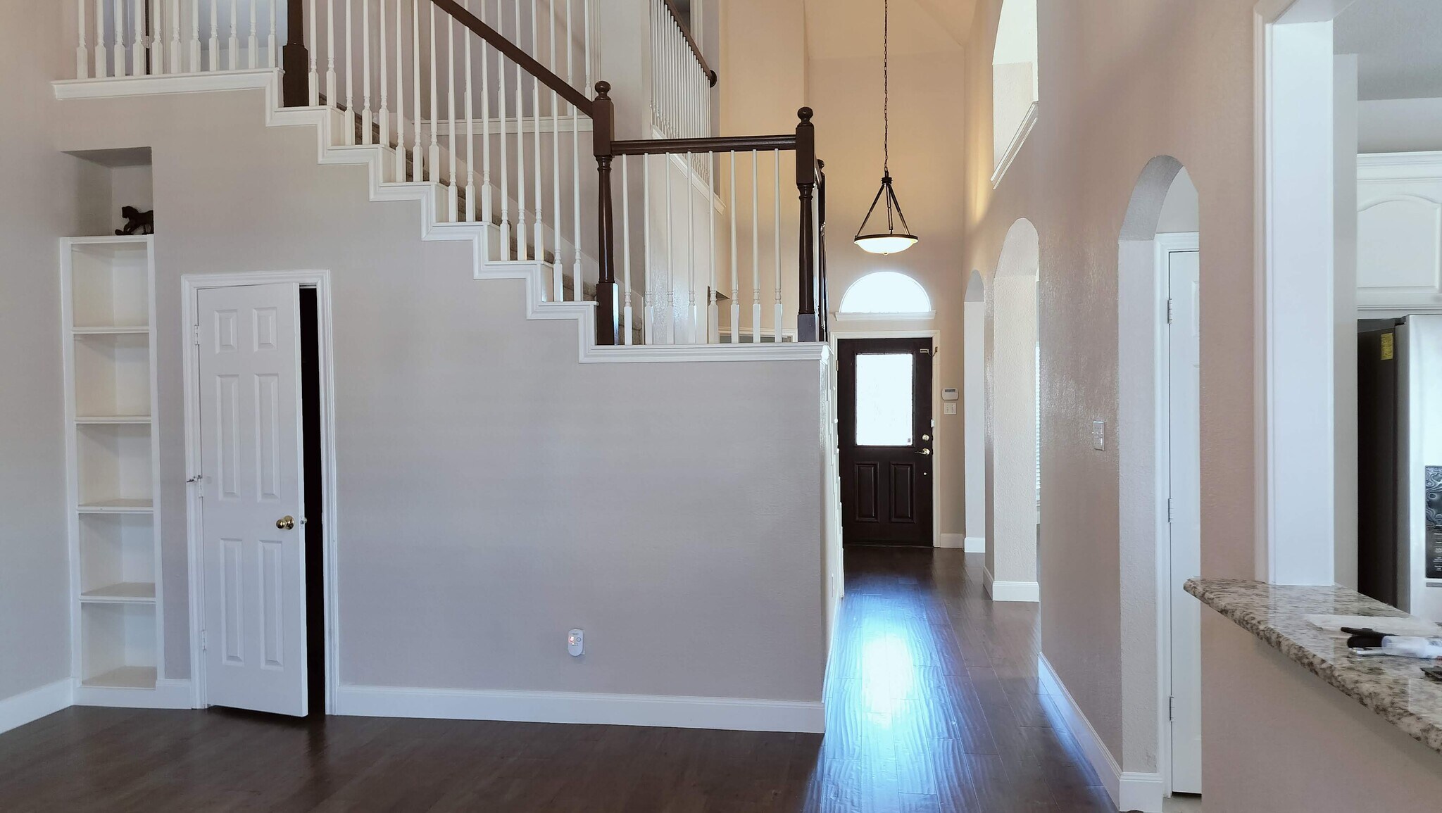 Building Photo - 8001 Case Dr