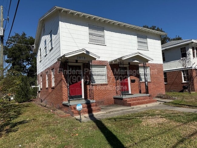 Building Photo - 2813 College St