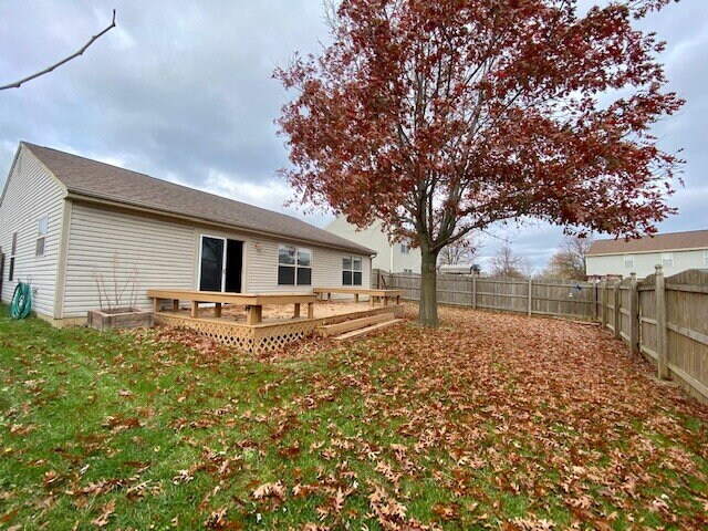 Building Photo - Beautiful 4 Bedroom home in Plainfield! Huge Storage!