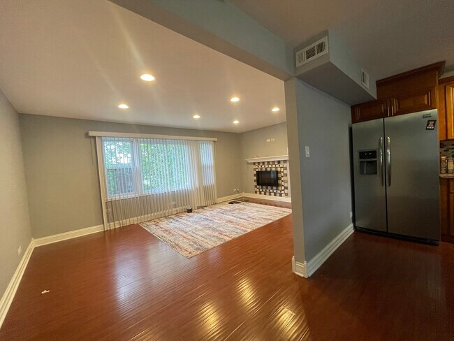 Building Photo - 6834 W Lode Dr