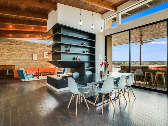 Building Photo - 1500 Buffalo Gap Rd