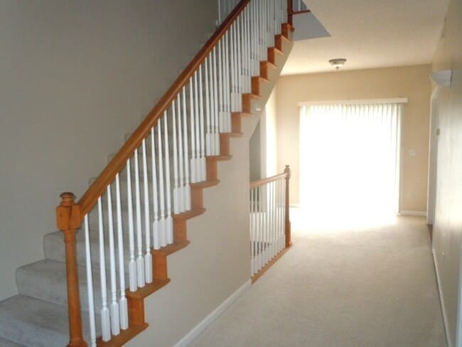 Building Photo - 100 Angel Oak Ct