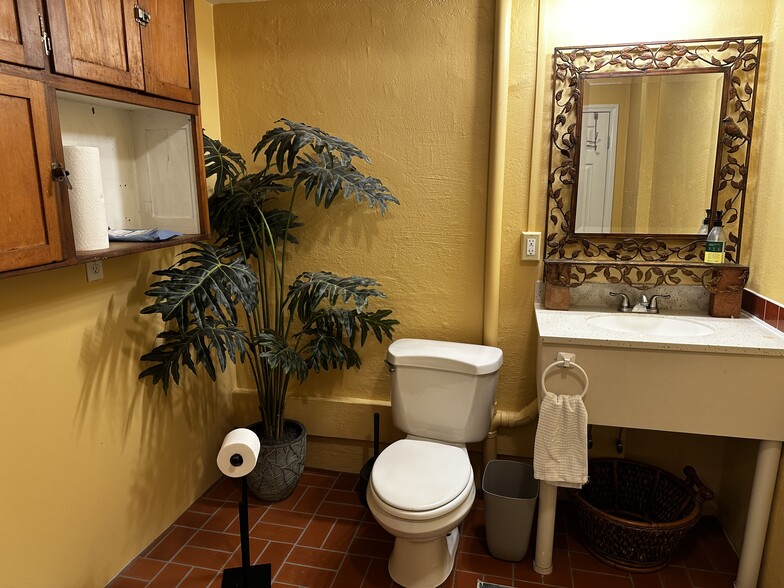 Bathroom - 108 Lisa Dr