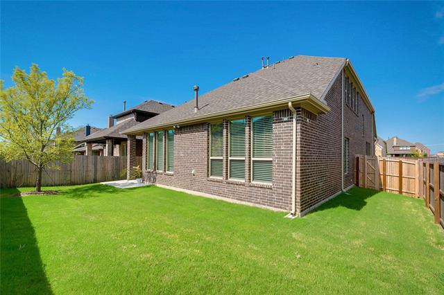 Building Photo - 1805 Angola Dr