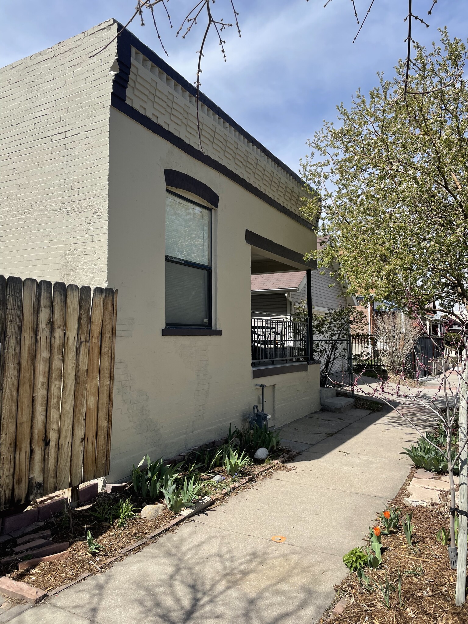 Building Photo - 529 Cherokee Street