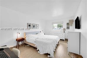 Building Photo - 257 S Cypress Rd